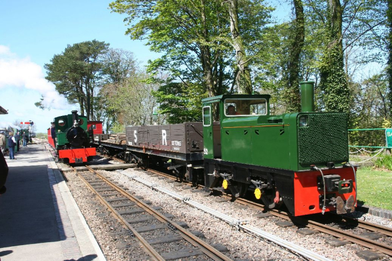 Hunslet D6652